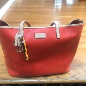 Red coach bag used willing to negotiate tote bag